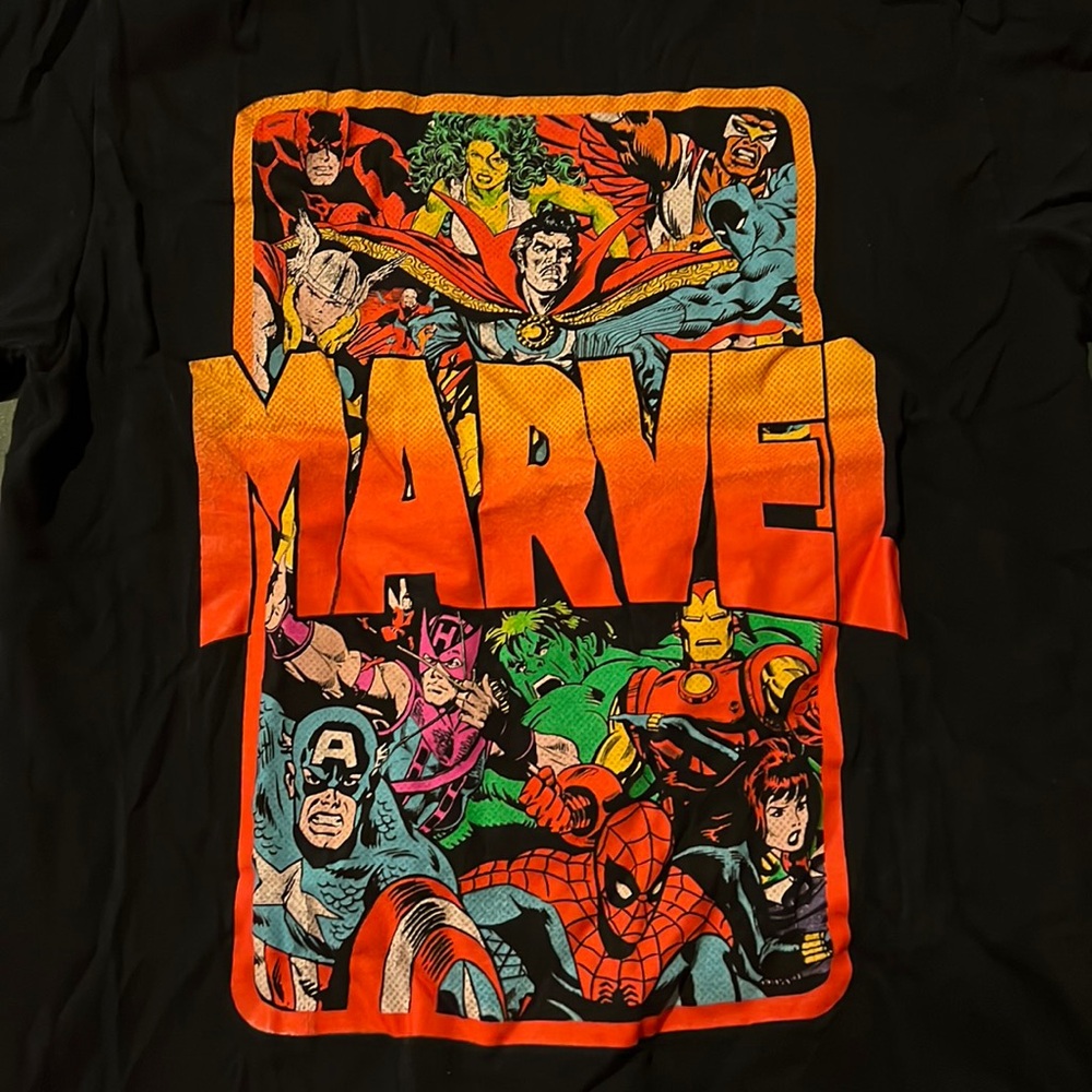 T shirt black graphic